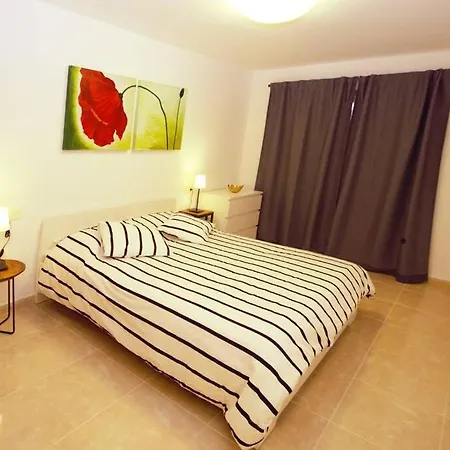 - La Perla C004 Apartment El Medano (Tenerife)